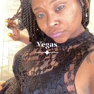 Meet your Posher, Latasha